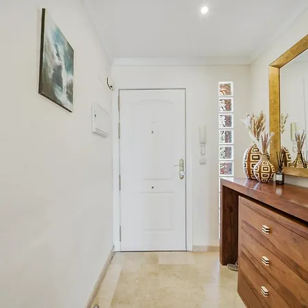 Appartement Spacious Penthouse In Elviria With 4 Pools And Large Terrace