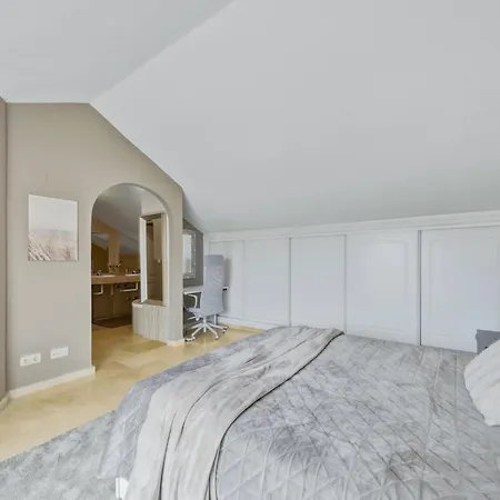 Appartement Spacious Penthouse In Elviria With 4 Pools And Large Terrace *