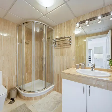 Appartement Spacious Penthouse In Elviria With 4 Pools And Large Terrace