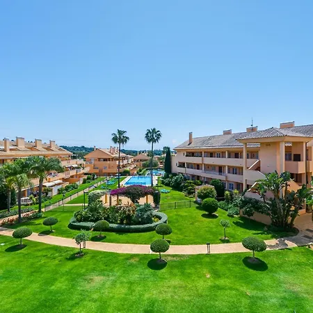 Spacious Penthouse In Elviria With 4 Pools And Large Terrace Marbellac