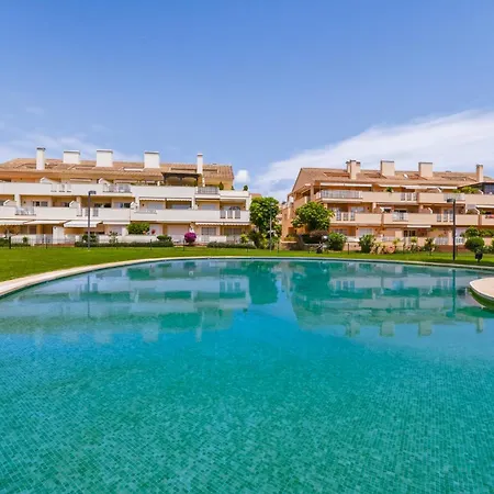Spacious Penthouse In Elviria With 4 Pools And Large Terrace *